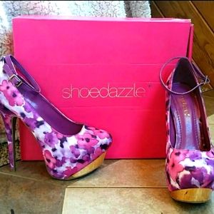 Shoe Dazzle womens sz 10